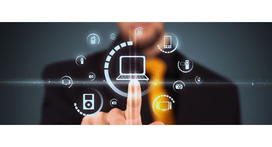 Fornitura di software ai clienti per via elettronica: è “vendita di merci”