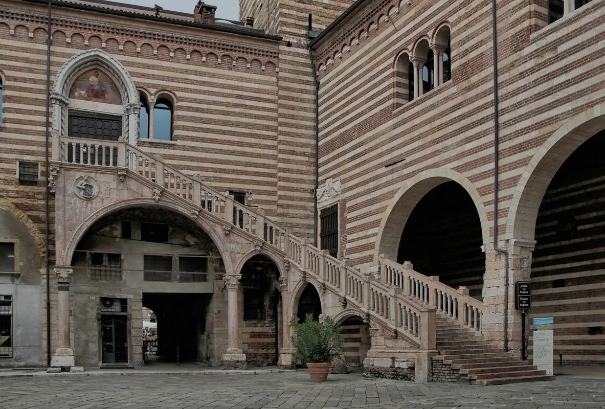Palazzo della ragione a Verona